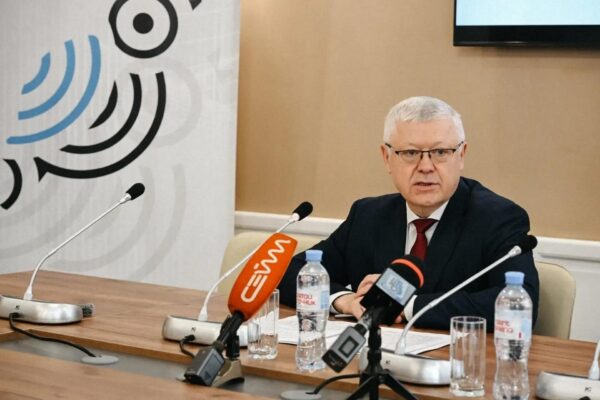 ❗️Рассказал журналистам об очередных выявленных Комиссией Госдумы по расследованию фактов вмешательства иностранных государств во внутренние дела России фактах внешнего вмешательства в Выборы-2026 в нашей стране.